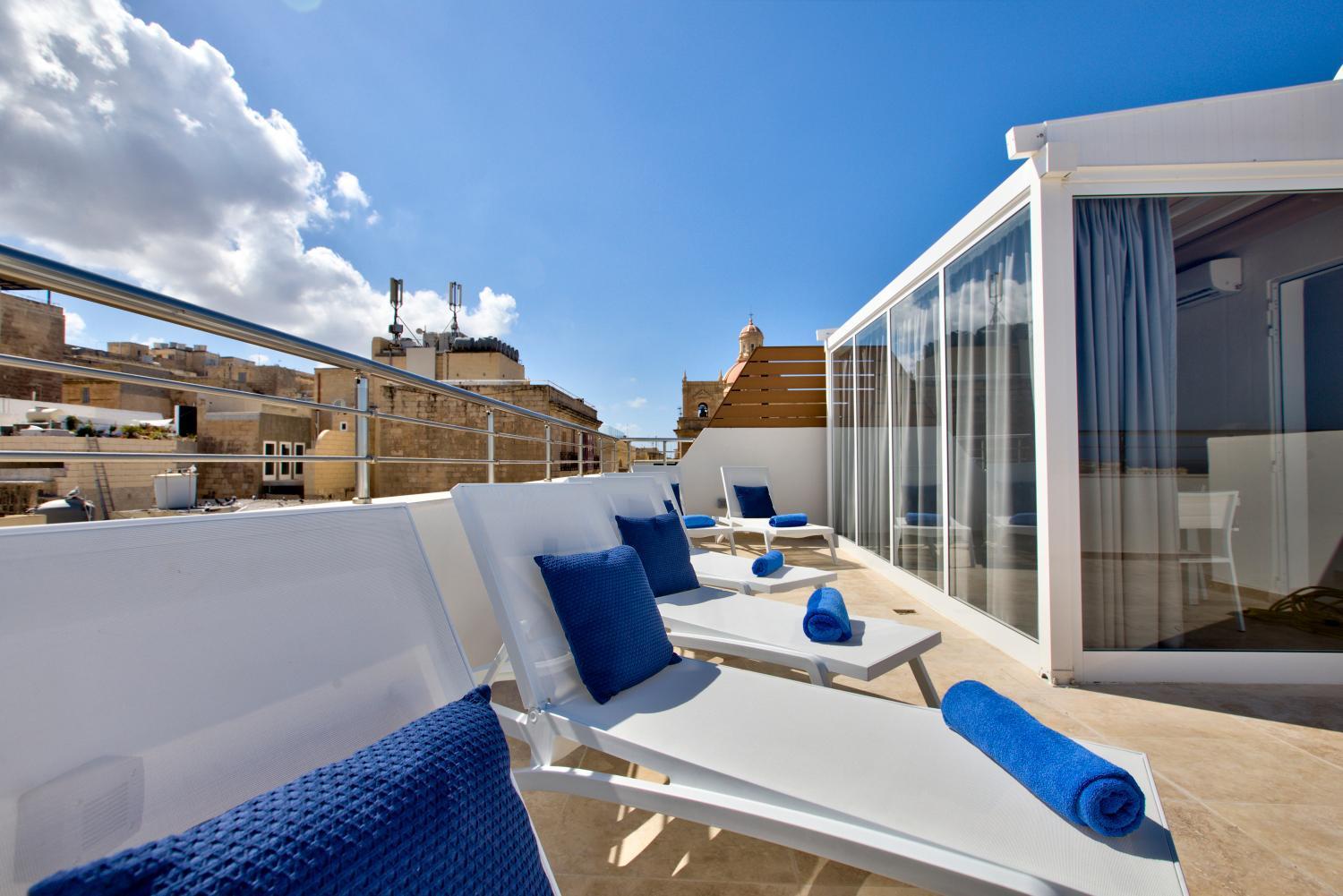 Valletta Luxury 4-Bedroom Duplex With Stunning Sea Views Private Terrace And Jacuzzi Экстерьер фото